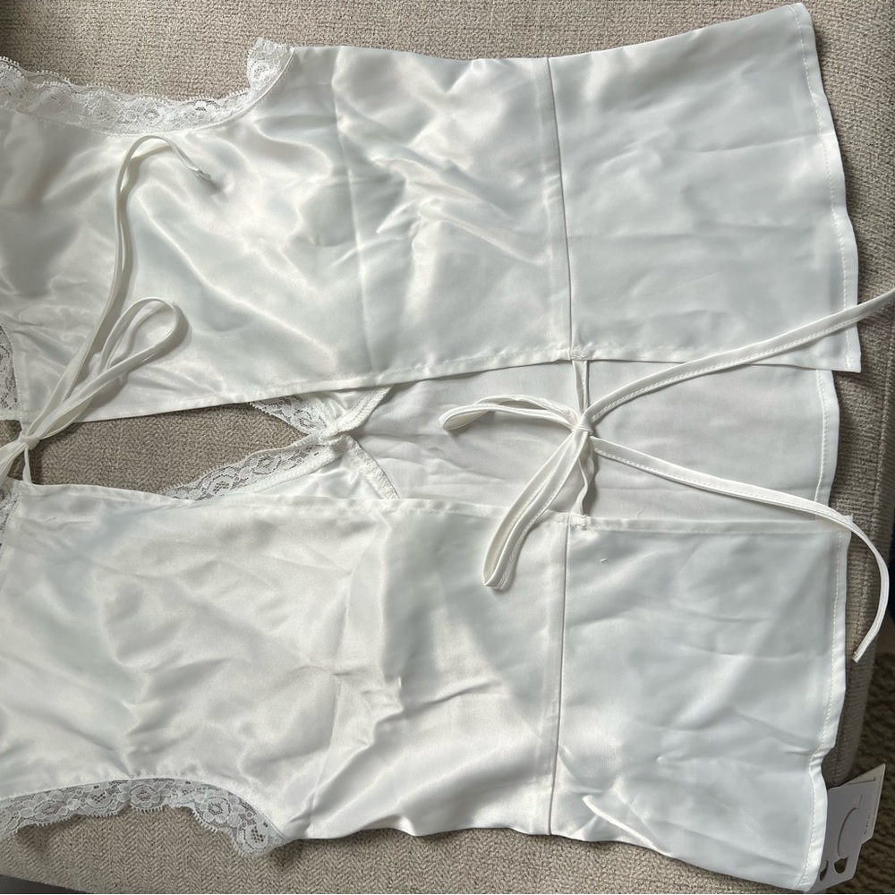 Commense White Satin Lace Skirt and Top Set